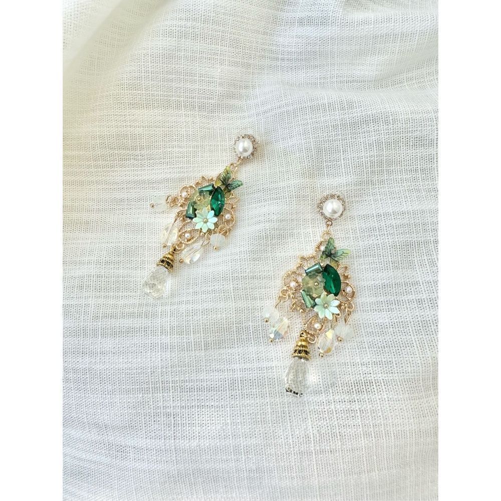 Green rhinestone chandelier earring with flowers & Butterfly